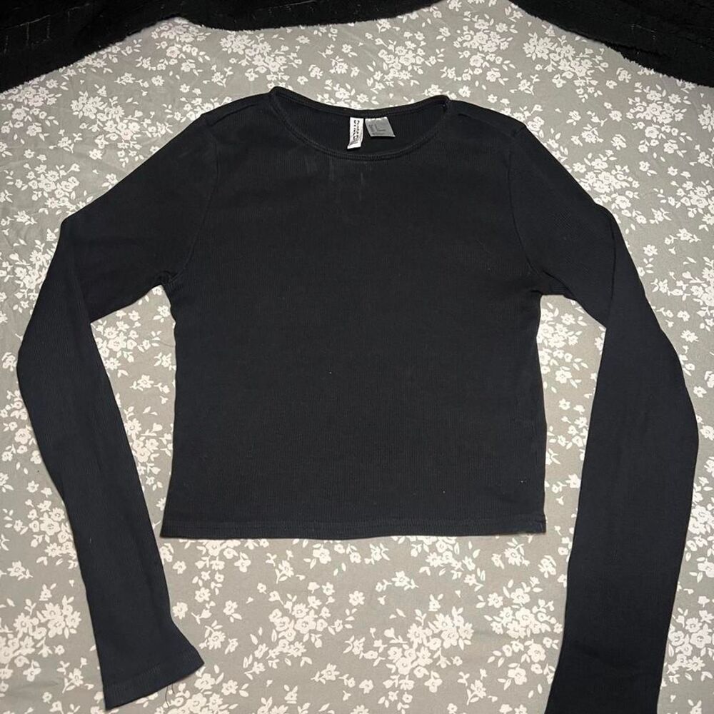 H-m Women's Black Crop-top